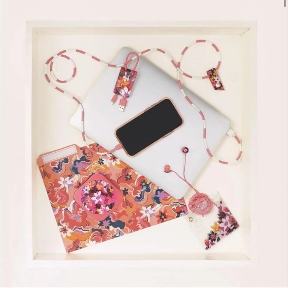 Vera Bradley Charging Pad- Rosa Floral